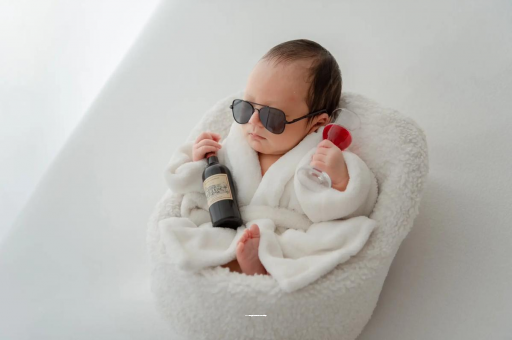 洛阳宝宝几个月会爬 洛阳宝宝几个月会爬